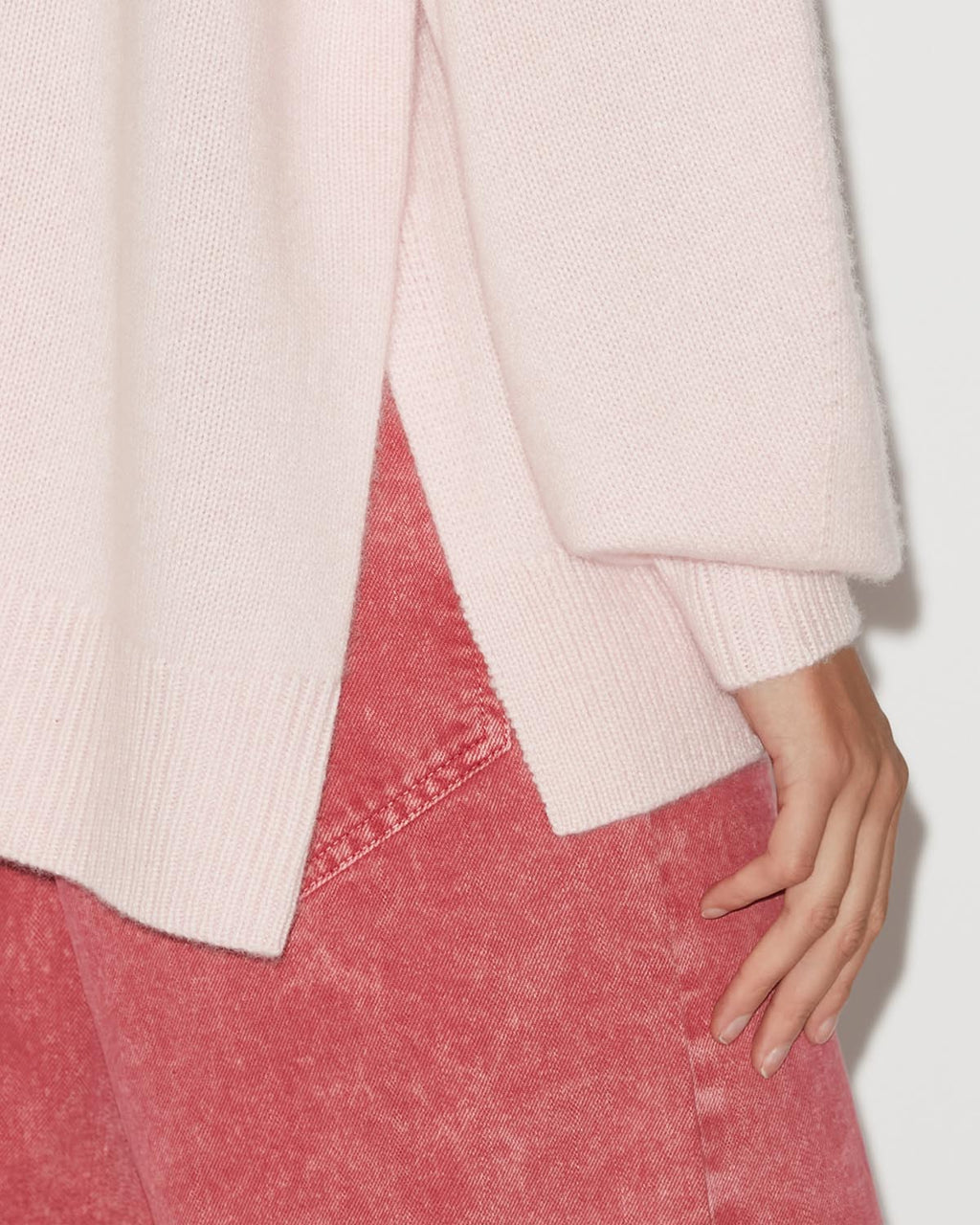 Linelli Sweater