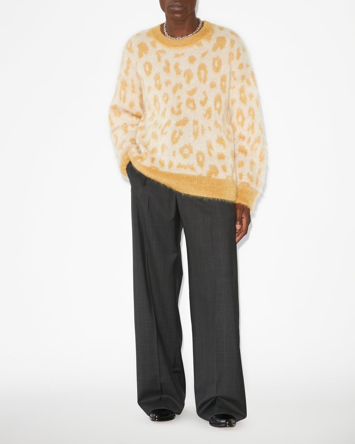 Tevy Sweater