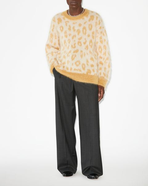 Tevy Sweater