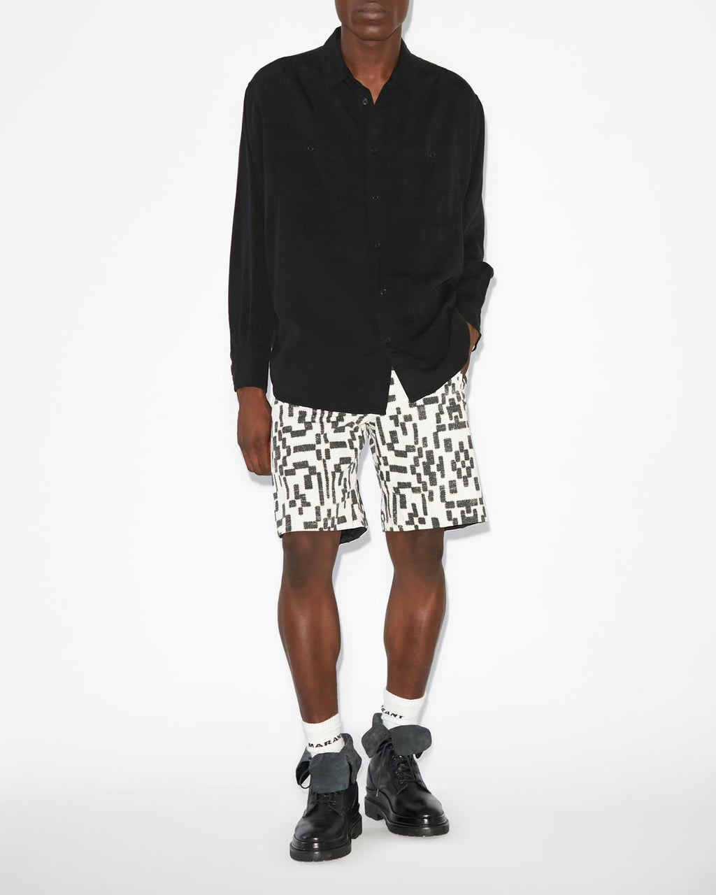 Pelian Shorts
