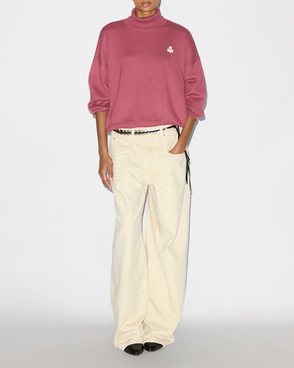 NASHA SWEATER